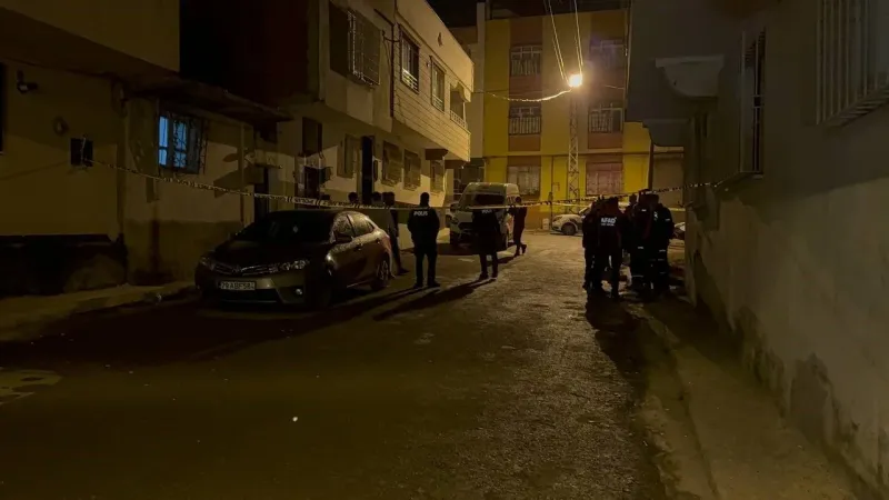 Kilis’te bir evde 5 ceset bulundu Kilis’te bir evde 5 ceset bulundu