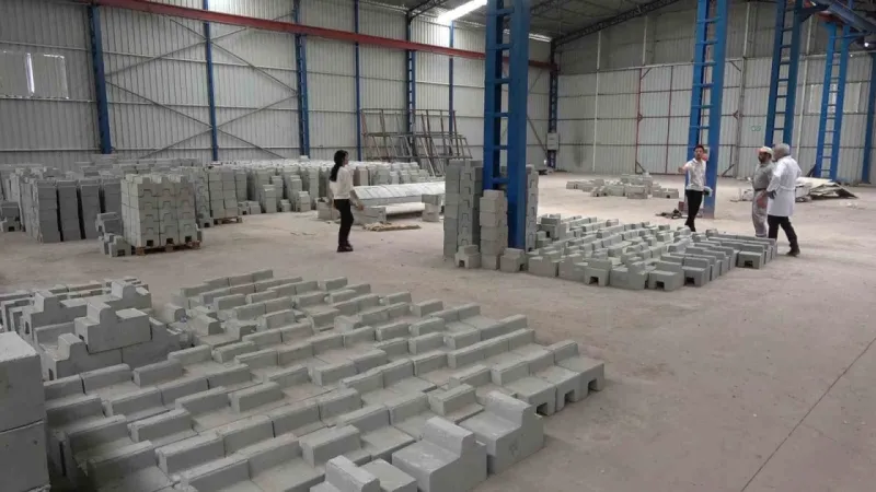 Askerler test etti, ‘lego beton’ uçaksavar mermisini durdurdu Askerler test etti, ‘lego beton’ uçaksavar mermisini durdurdu