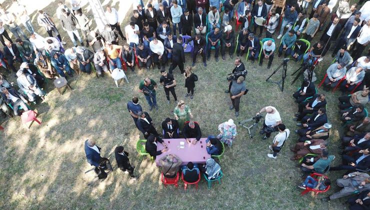 Bu düğüne tam 5 bin kişi katıldı! 1 milyon liralık takı takıldı