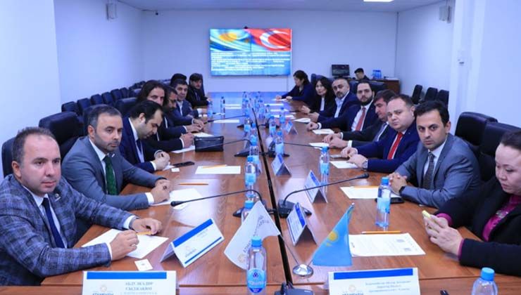 Türkiye-Kazakistan İş Forumu Almatı’da gerçekleştirildi