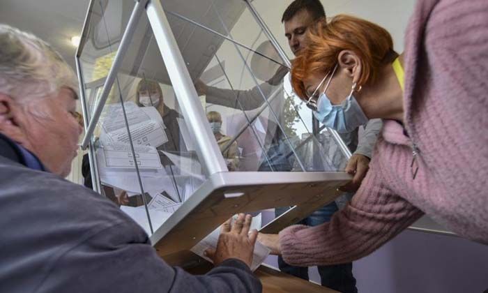 Luhansk, Herson ve Zaporijya’daki sözde referandumlarda oy sayma işlemi sona erdi