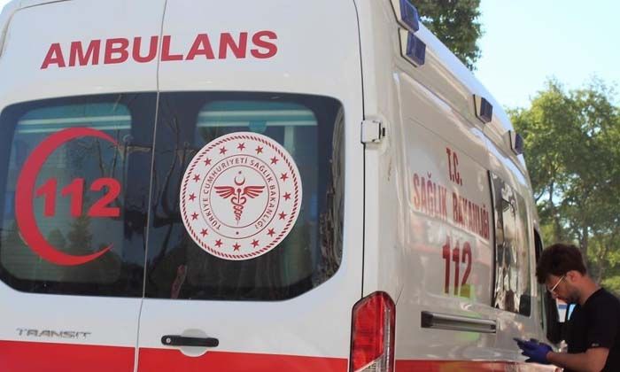 Beyoğlu’nda bir genç kendini ateşe verdi