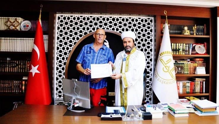 Tatil için geldiği Alanya’da müslüman oldu