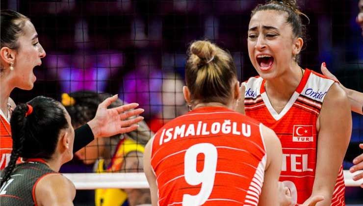 Bravo kızlar! Filenin Sultanları, Dominik Cumhuriyeti’ni 3-2 mağlup etti