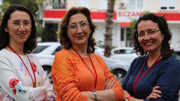 Doktor üç kardeş hastaların ve ihtiyaç sahiplerinin ‘altın kızları’ oldu