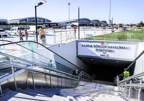 Bakan Karaismailoğlu açıkladı! Sabiha Gökçen Havalimanı metro hattı açılıyor