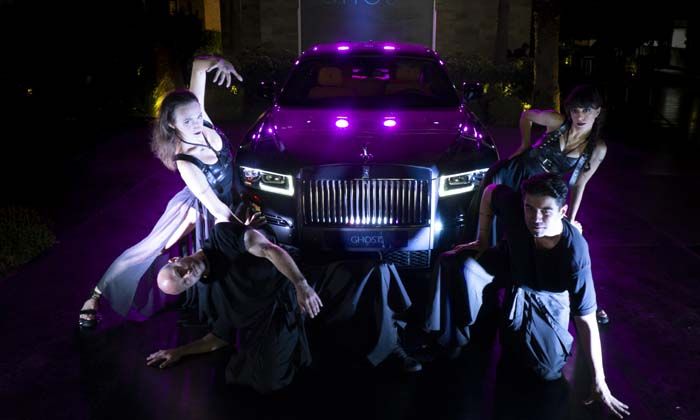 Rolls-Royce İstanbul Black Badge Ghost ile Yalıkavak Marina’da yaza veda ediyor