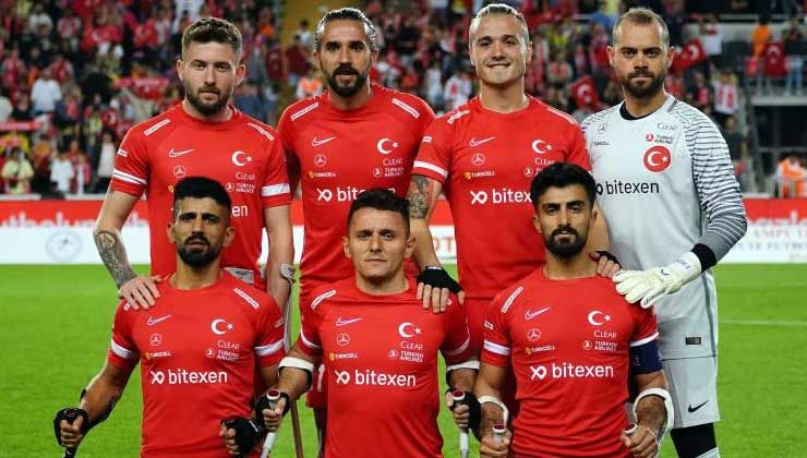 Ampute Futbol Dünya Kupası’nda Türkiye, Fransa’yı ezdi geçti