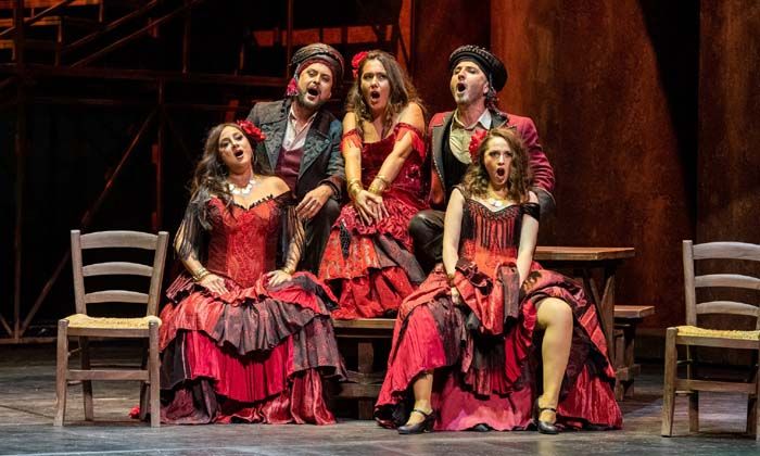 AKM’de 15 yıl aradan sonra Carmen operası sahnelendi