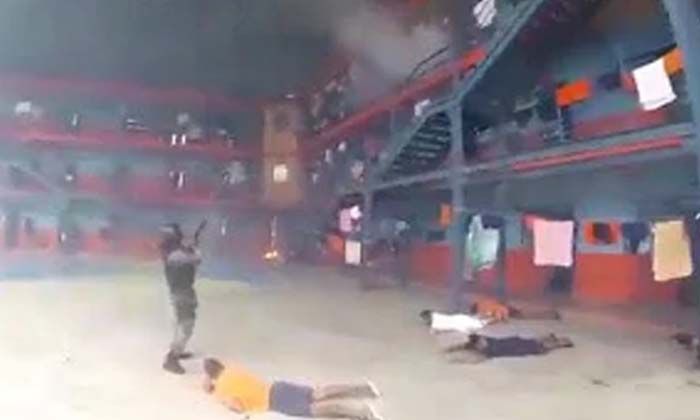 Ekvador’da hapishanede çatışma: 15 kişi öldü, 20 kişi yaralandı