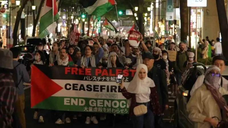 Japonya’da Filistin’e destek için “İntifada Yürüyüşü” Japonya’da Filistin’e destek için “İntifada Yürüyüşü”
