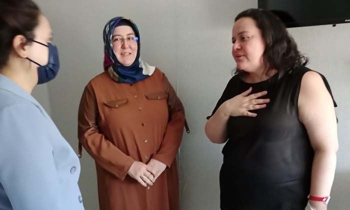 AK Parti Milletvekili Nilgün Ök trafik kazası geçirdi