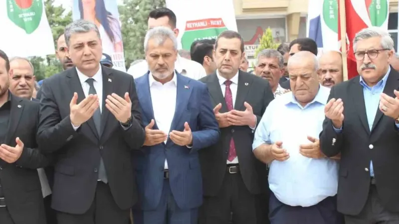 Reyhanlı saldırısında hayatını kaybeden 53 kişi dualarla anıldı Reyhanlı saldırısında hayatını kaybeden 53 kişi dualarla anıldı