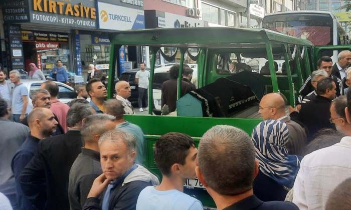 Şişli’de 11. kattan düşen Hayrunnisa Bayrak hayatını kaybetti