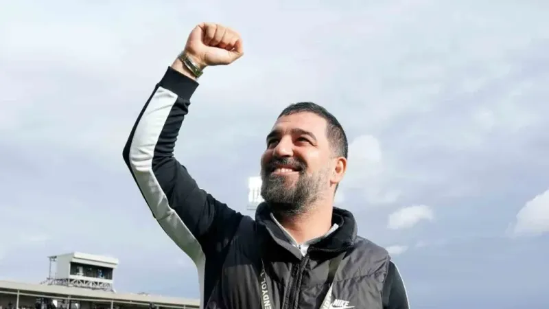 Şampiyon Eyüpspor kupasını kaldırdı