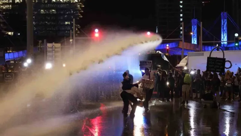 Tel Aviv ve Kudüs’te hükümet karşıtı protesto