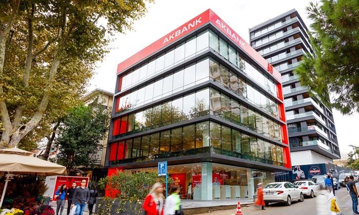 Sektörün lideri Akbank