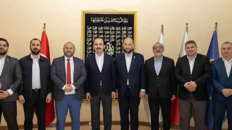 TDBB Başkanı Altay: "Gönül coğrafyamızdaki soydaşlarımızla kardeşlik hukukunu daha da güçlendiriyoruz" TDBB Başkanı Altay: "Gönül coğrafyamızdaki soydaşlarımızla kardeşlik hukukunu daha da güçlendiriyoruz"