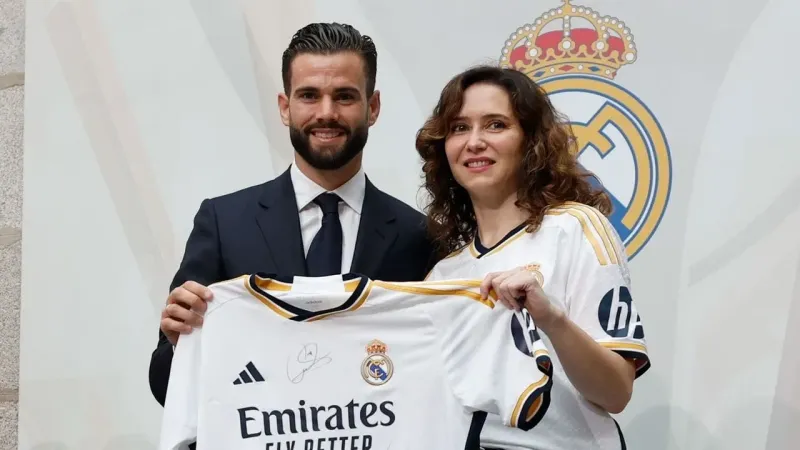 Real Madrid, şampiyonluk turu attı Real Madrid, şampiyonluk turu attı