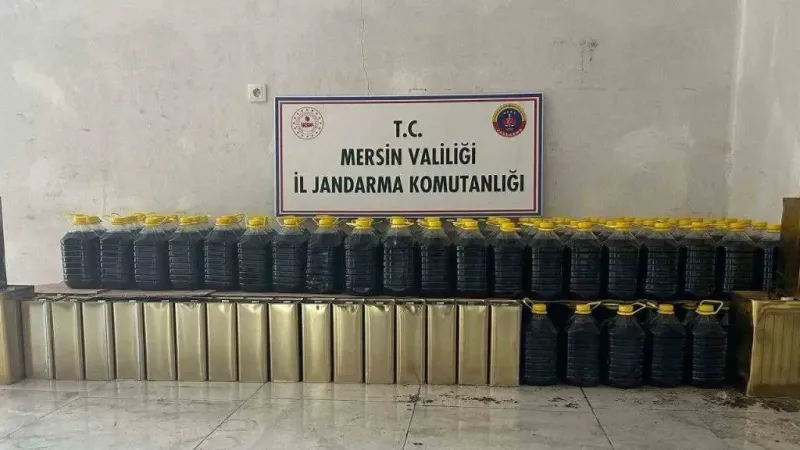 Mersin’de sahte zeytinyağı operasyonu, 6 tondan fazla ürün ele geçirildi Mersin’de sahte zeytinyağı operasyonu, 6 tondan fazla ürün ele geçirildi