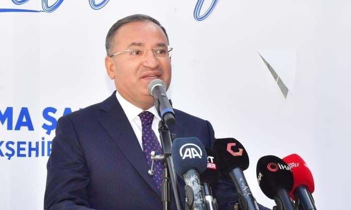 (Başörtüsü) Çalışmalarımızı pazartesiye kadar netleştirip Cumhurbaşkanımıza arz etmeyi planlıyoruz