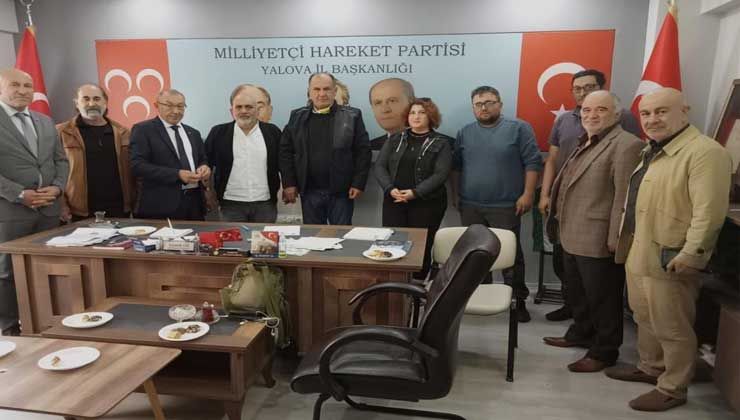 Yalova’da İYİ Parti’den istifa eden 4 kişi daha MHP’ye katıldı