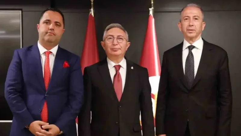 Galatasaray’da başkan adayları renk seçimi yapıldı Galatasaray’da başkan adayları renk seçimi yapıldı