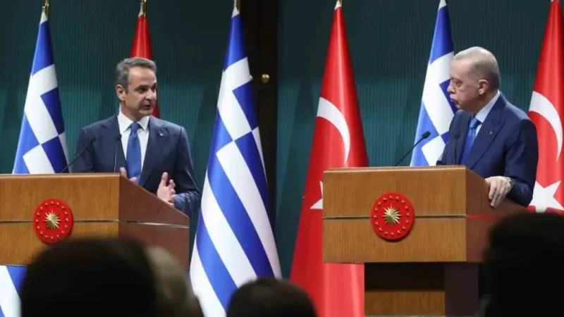 Cumhurbaşkanı Erdoğan: "Yunanistan’la aramızda çözülemeyecek büyüklükte bir sorun yok" Cumhurbaşkanı Erdoğan: "Yunanistan’la aramızda çözülemeyecek büyüklükte bir sorun yok"