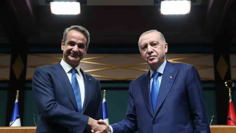 Cumhurbaşkanı Erdoğan: "Yunanistan’la aramızda çözülemeyecek büyüklükte bir sorun yok" Cumhurbaşkanı Erdoğan: "Yunanistan’la aramızda çözülemeyecek büyüklükte bir sorun yok"
