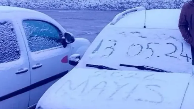 Kastamonu’da mayıs ayında kar sürprizi Kastamonu’da mayıs ayında kar sürprizi