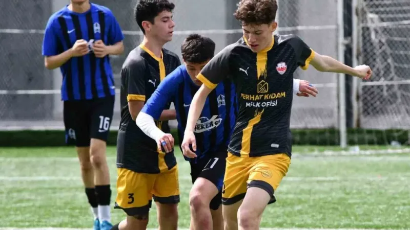 Kayseri U17 Ligi: Erciyesgücü FK: 3- Talas Anayurtspor: 0 Kayseri U17 Ligi: Erciyesgücü FK: 3- Talas Anayurtspor: 0