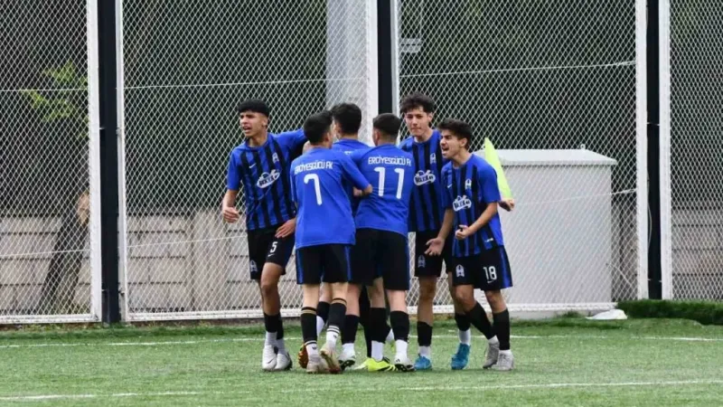 Kayseri U17 Ligi: Erciyesgücü FK: 3- Talas Anayurtspor: 0 Kayseri U17 Ligi: Erciyesgücü FK: 3- Talas Anayurtspor: 0