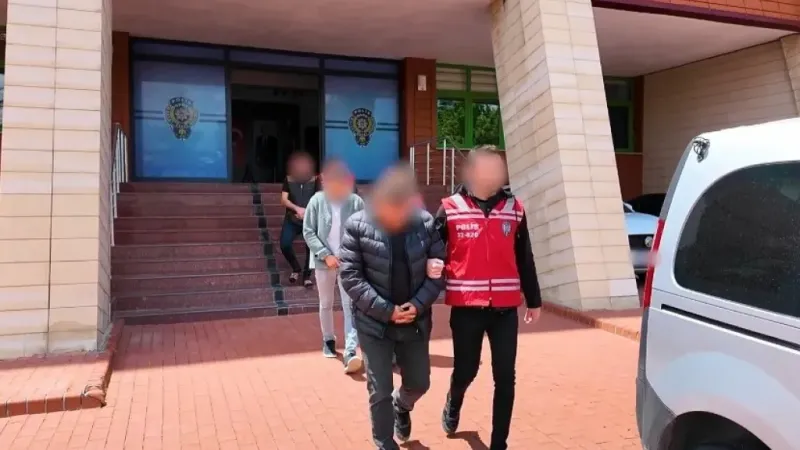 Cep telefonunu kaybetti, hesabından 100 bin lira çekildi Cep telefonunu kaybetti, hesabından 100 bin lira çekildi