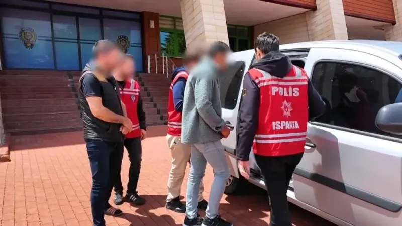 Cep telefonunu kaybetti, hesabından 100 bin lira çekildi Cep telefonunu kaybetti, hesabından 100 bin lira çekildi