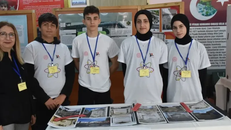 Sinop’ta bilim fuarı açıldı Sinop’ta bilim fuarı açıldı