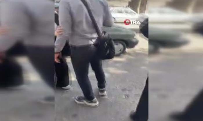 İran’da yeniden başlayan eylemlerde 1 gösterici öldürüldü