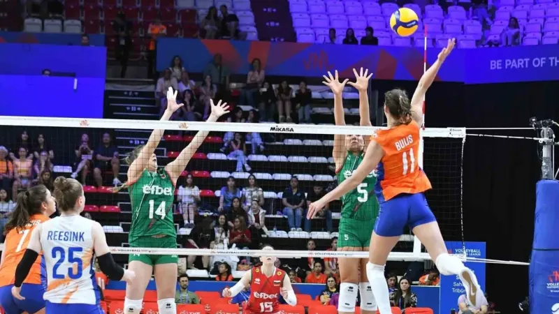 FIVB Milletler Ligi heyecanı Antalya’da başladı FIVB Milletler Ligi heyecanı Antalya’da başladı