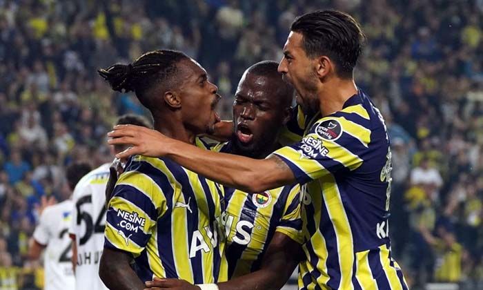 Kadıköy’de çılgın maç: Tam 9 gol var!