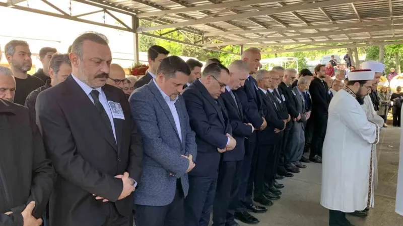 Ayten Gökçer son yolculuğuna uğurlandı Ayten Gökçer son yolculuğuna uğurlandı