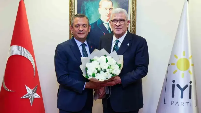 İYİ Parti lideri Dervişoğlu ile CHP Genel Başkanı Özel’in görüşmesi başladı İYİ Parti lideri Dervişoğlu ile CHP Genel Başkanı Özel’in görüşmesi başladı