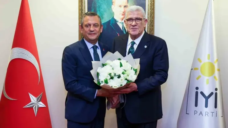İYİ Parti lideri Dervişoğlu ile CHP Genel Başkanı Özel’in görüşmesi başladı İYİ Parti lideri Dervişoğlu ile CHP Genel Başkanı Özel’in görüşmesi başladı