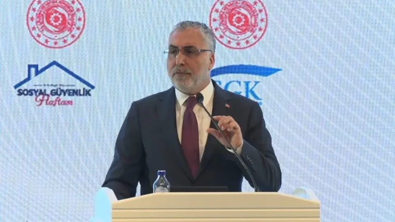 Bakan Işıkhan: “Hepatit B ve D, diyabet ve kardiyoloji ilaçları aile hekimlerine yazdırılabilecek” Bakan Işıkhan: “Hepatit B ve D, diyabet ve kardiyoloji ilaçları aile hekimlerine yazdırılabilecek”
