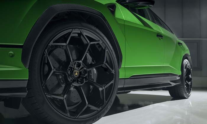 SUV’lar için geliştirilen ilk Pirelli P Zero Trofeo R Lastik Lamborghini Urus Performante’nin kırdığı rekorla doğdu