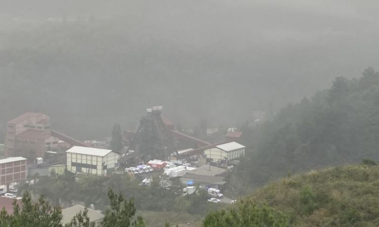 28 kişi şehit oldu… Maden ocağı günün ilk ışıklarıyla böyle görüntülendi