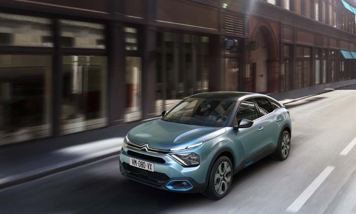 Citroen e-C4 lansmana özel fiyatla Türkiye’de