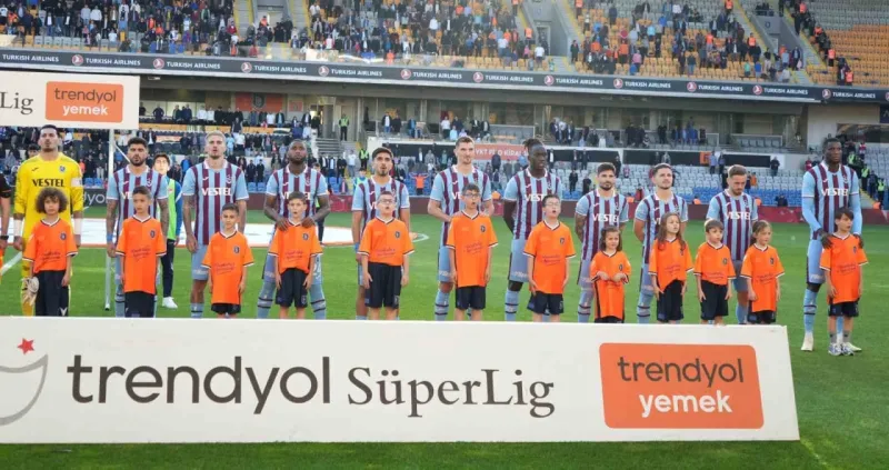 Trabzonspor deplasmanda Başakşehir'i mağlup etti Trabzonspor deplasmanda Başakşehir'i mağlup etti