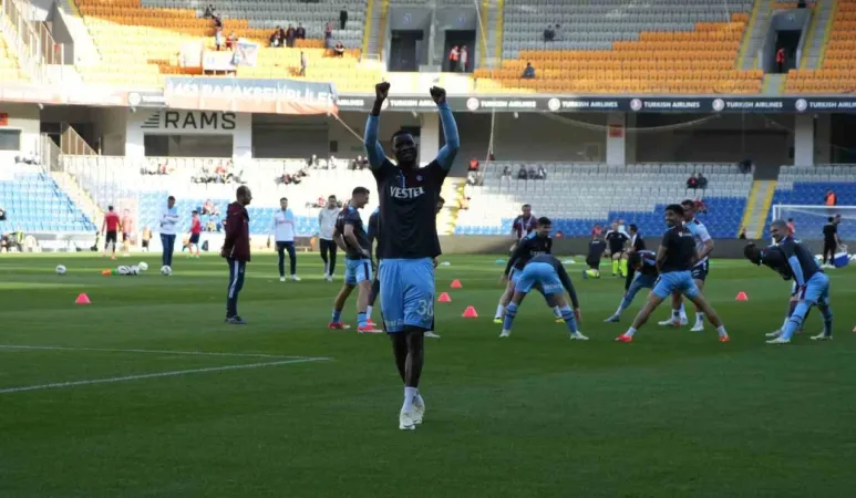 Trabzonspor deplasmanda Başakşehir'i mağlup etti Trabzonspor deplasmanda Başakşehir'i mağlup etti