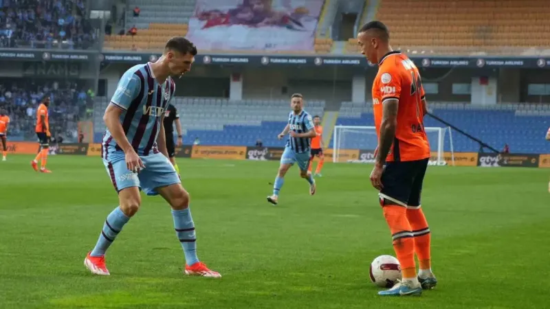 Trabzonspor deplasmanda Başakşehir'i mağlup etti Trabzonspor deplasmanda Başakşehir'i mağlup etti