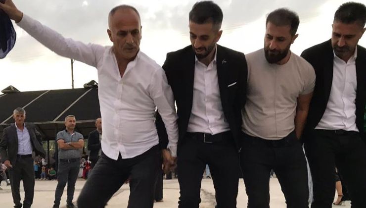 Şırnaklı ‘Michael Jackson Nezir’ yurt dışından düğünlere davet alıyor