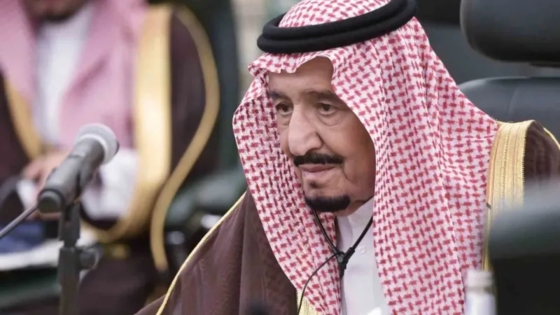 Suudi Arabistan Kralı Selman, yüksek ateş nedeniyle tedavi altında Suudi Arabistan Kralı Selman, yüksek ateş nedeniyle tedavi altında